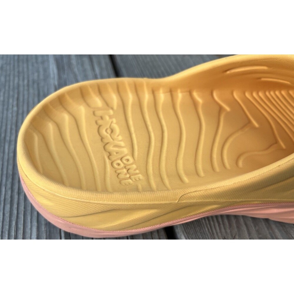Hoka One One Ora Women's 11 Men's 9 Recovery Slides Amber Yellow/Shell Coral - Picture 10 of 15